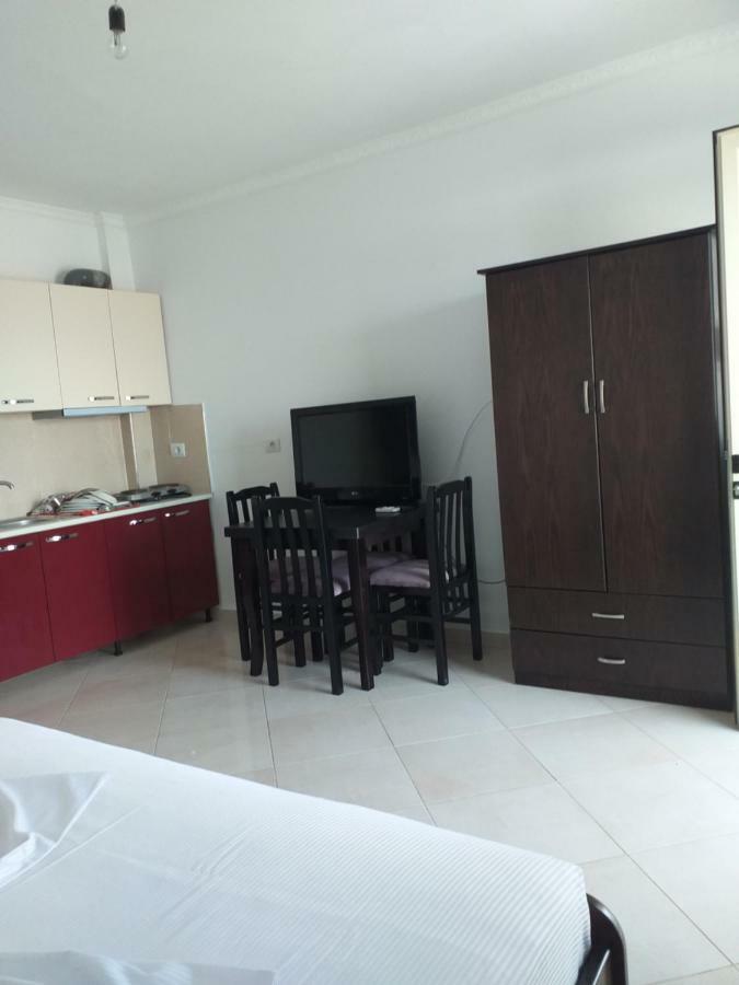 Grand Seaview Apartments Ksamil Exterior foto
