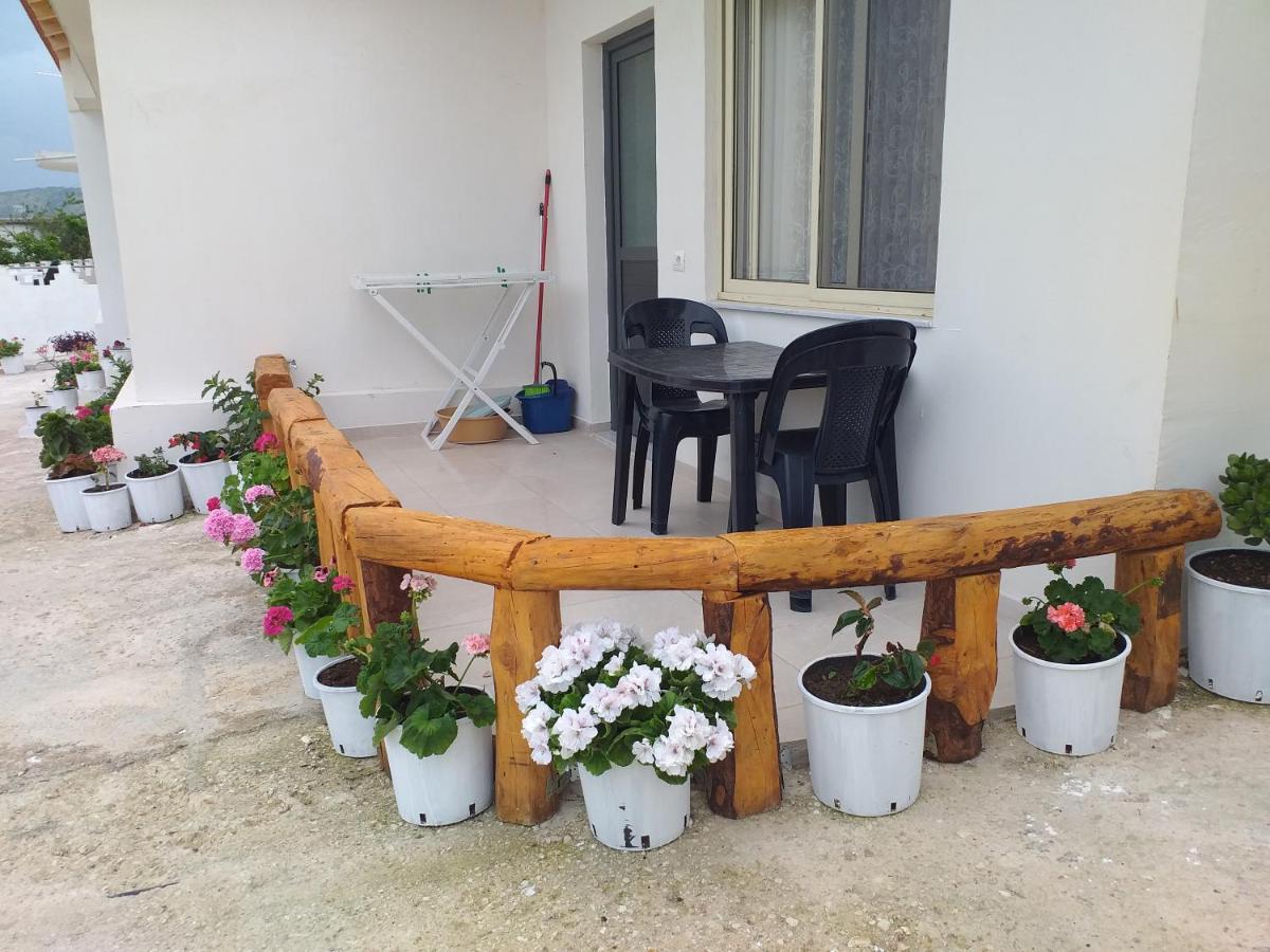 Grand Seaview Apartments Ksamil Exterior foto